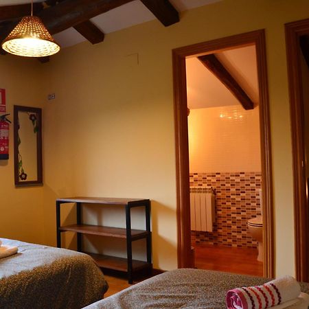 Apartamentos Rurales Tia Vicenta Санта-Эулалия-де-Оскос Экстерьер фото